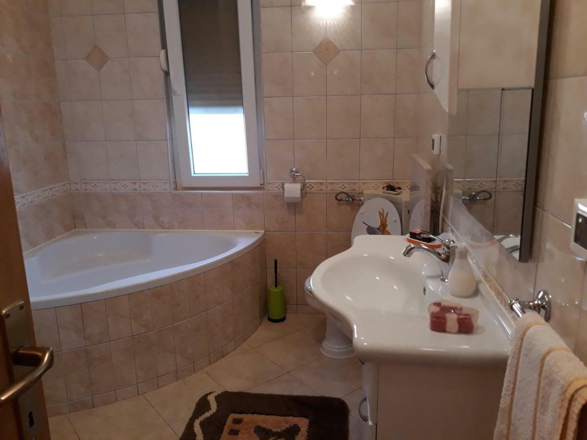 Apartment Matea Rovinj Eksteriør billede
